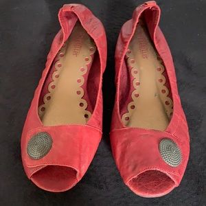 Seychelles Slip On Peep Toes. GUC. Size 7.5